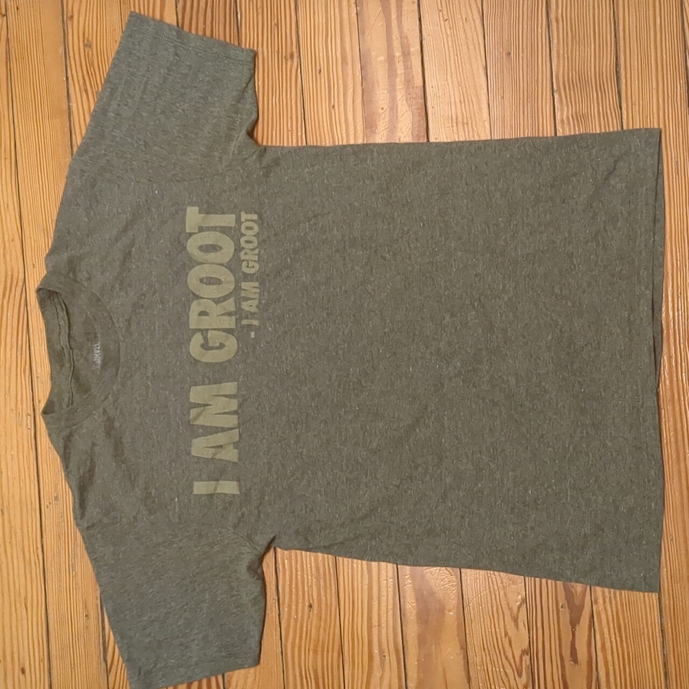 Green I am Groot T-shirt Marvel size small